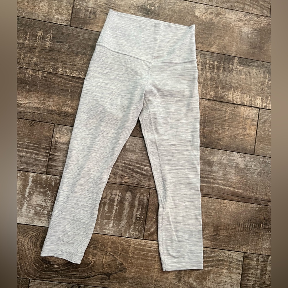 Lululemon Align highrise cropped leggings grey stripes